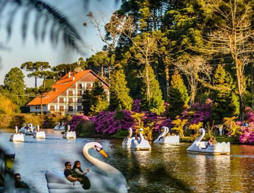 Charmosa Casa 3 Quartos Lago Negro グラマド エクステリア 写真