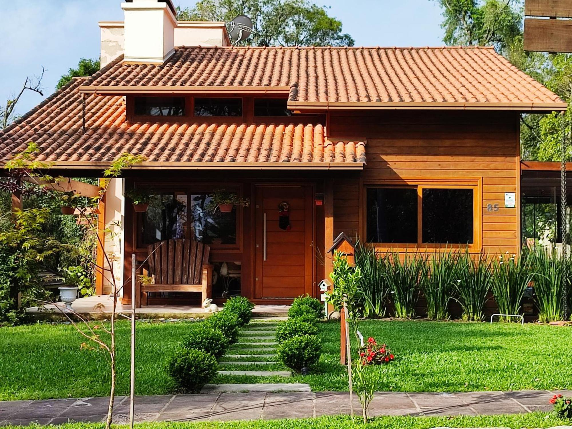 Charmosa Casa 3 Quartos Lago Negro グラマド エクステリア 写真